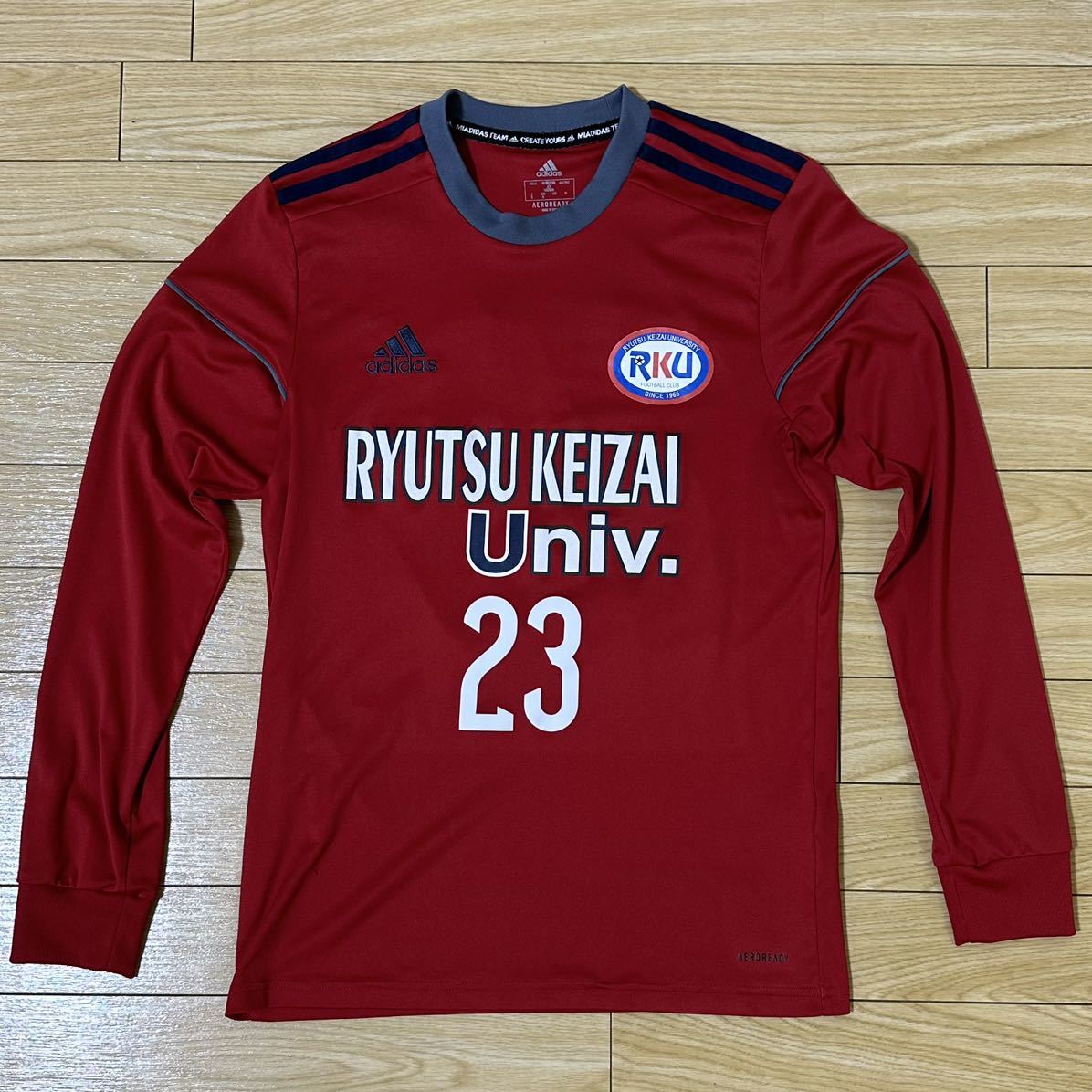 流通経済大学 サッカー ユニフォーム 支給_1