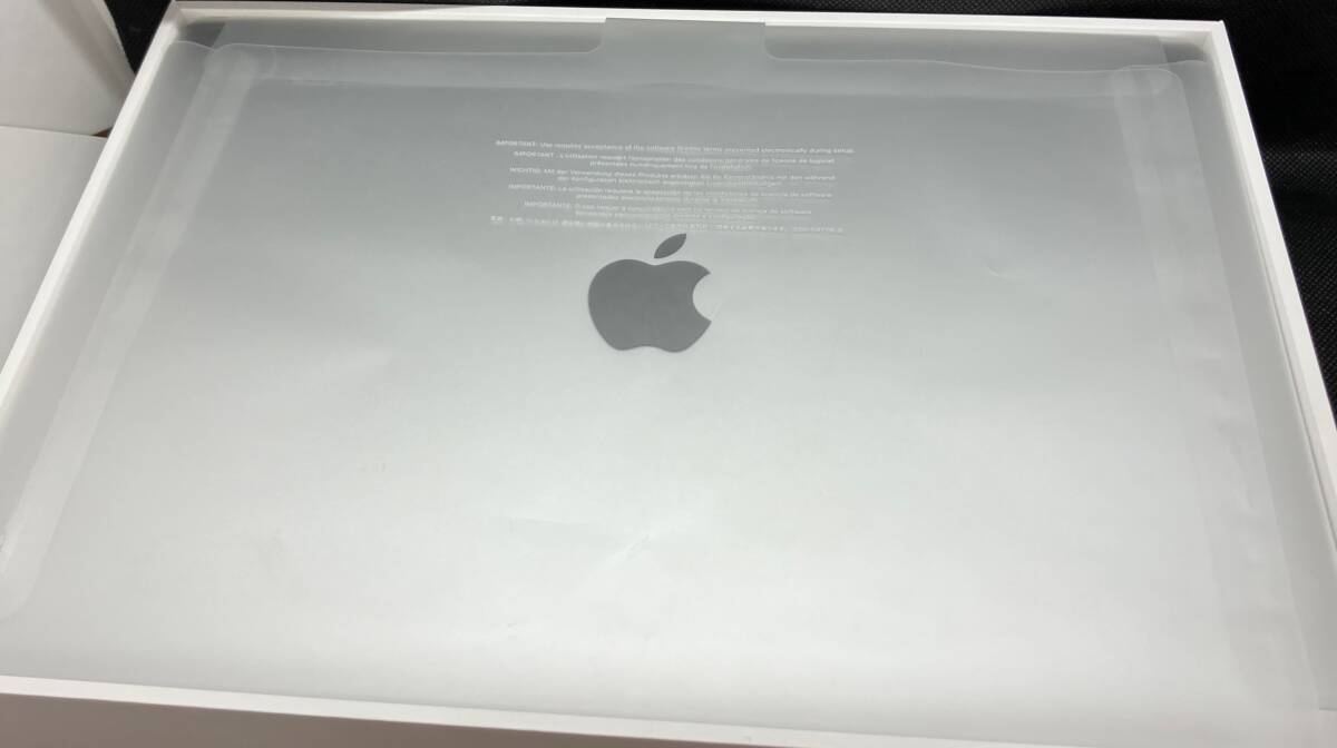 5161 Mac Book Air A2337 M1 2020年 13インチ MBA 13.3SLV/8C CPU/7C GPU/16GB ...