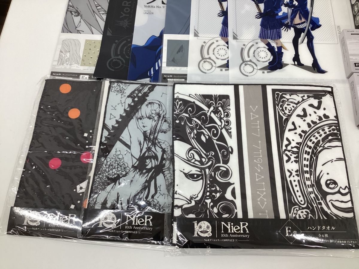 現状】NieR : Automata ニーア オート マタ グッズ まとめ売り 缶 