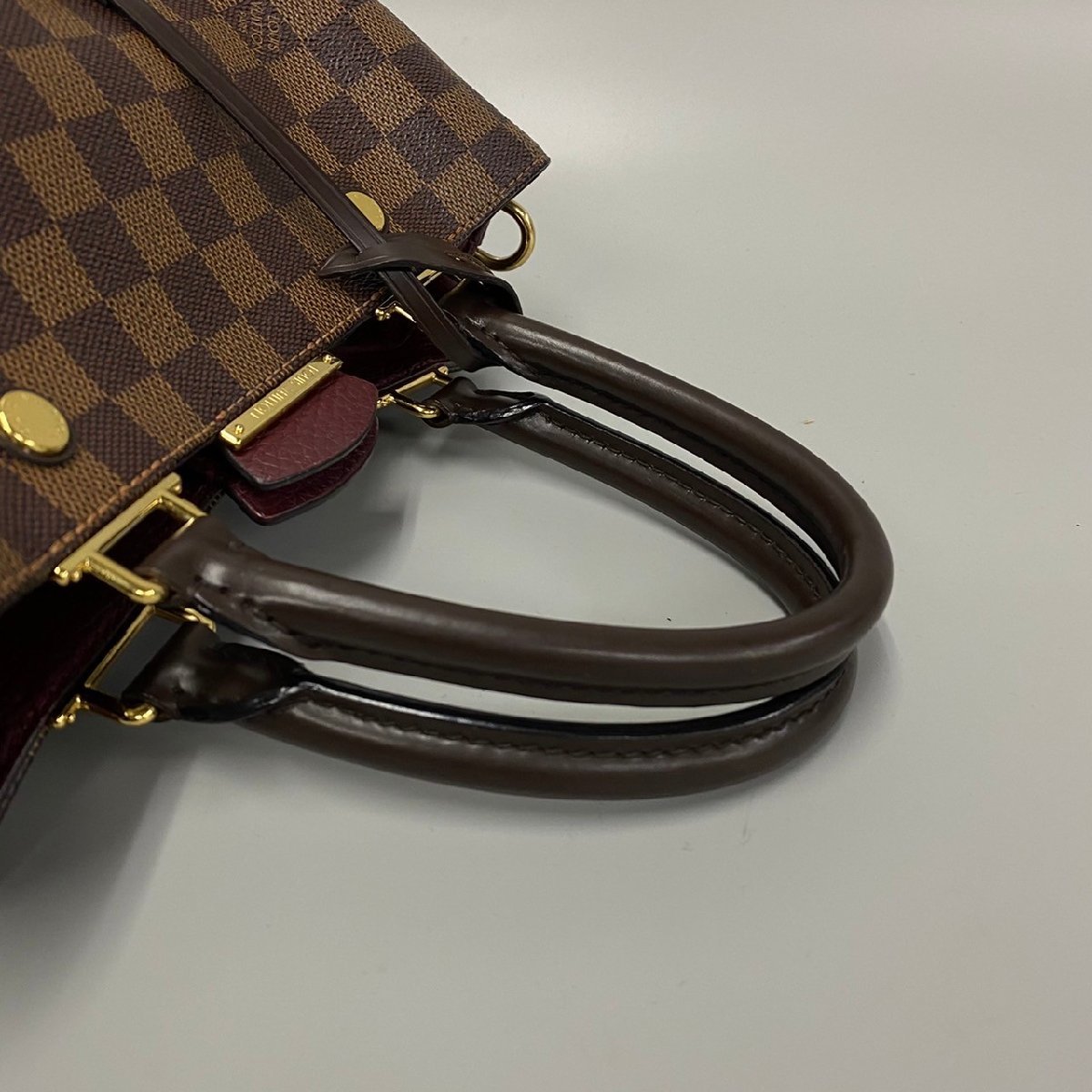1円 □極美品□ LOUIS VUITTON ルイヴィトン M63592 エピ ポシェット 