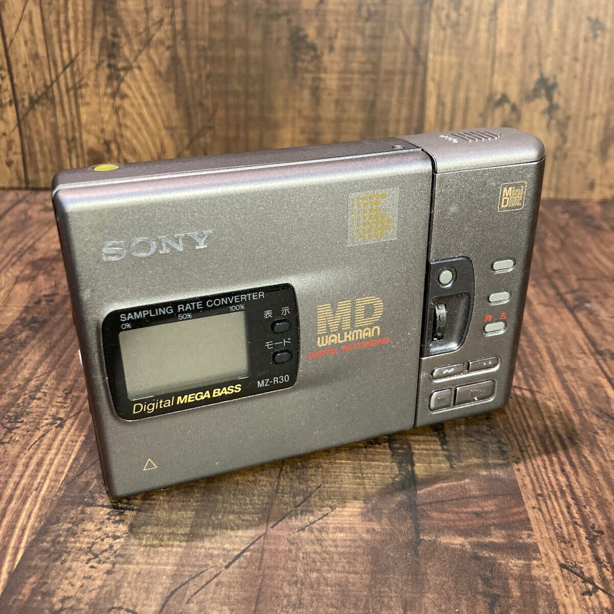 SONY ソニー MDウォークマン MD WALKMAN MDプレーヤー ポータブルMDレコーダー MZ-R30(録音、再生)｜売買された ...