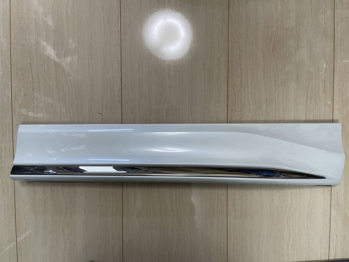 オデッセイアブソルートRC1後期 左スライドドアプロテクター№TA311179_1