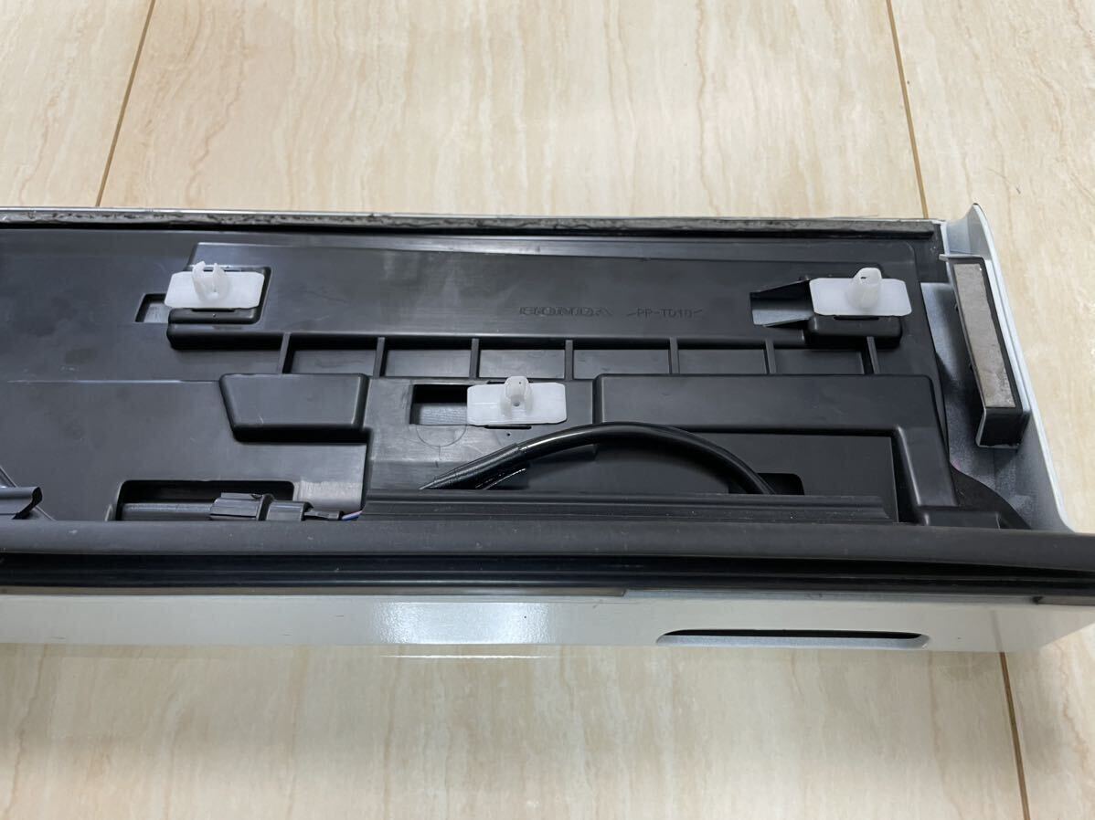 オデッセイアブソルートRC1後期 左スライドドアプロテクター№TA311179_8