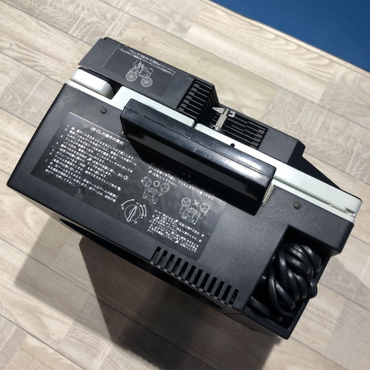 ELMO エルモ 16-CL OPTICAL 16mm 映写機 取扱説明書付き 通電OK 現状品