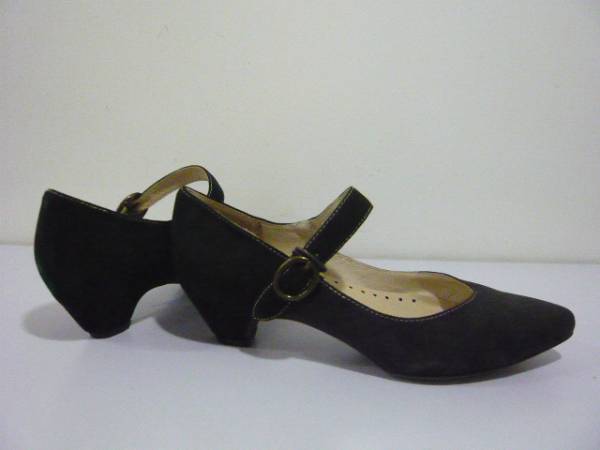 定価16200激安★新品スエード★ダークグレー系パンプス 24.5cm