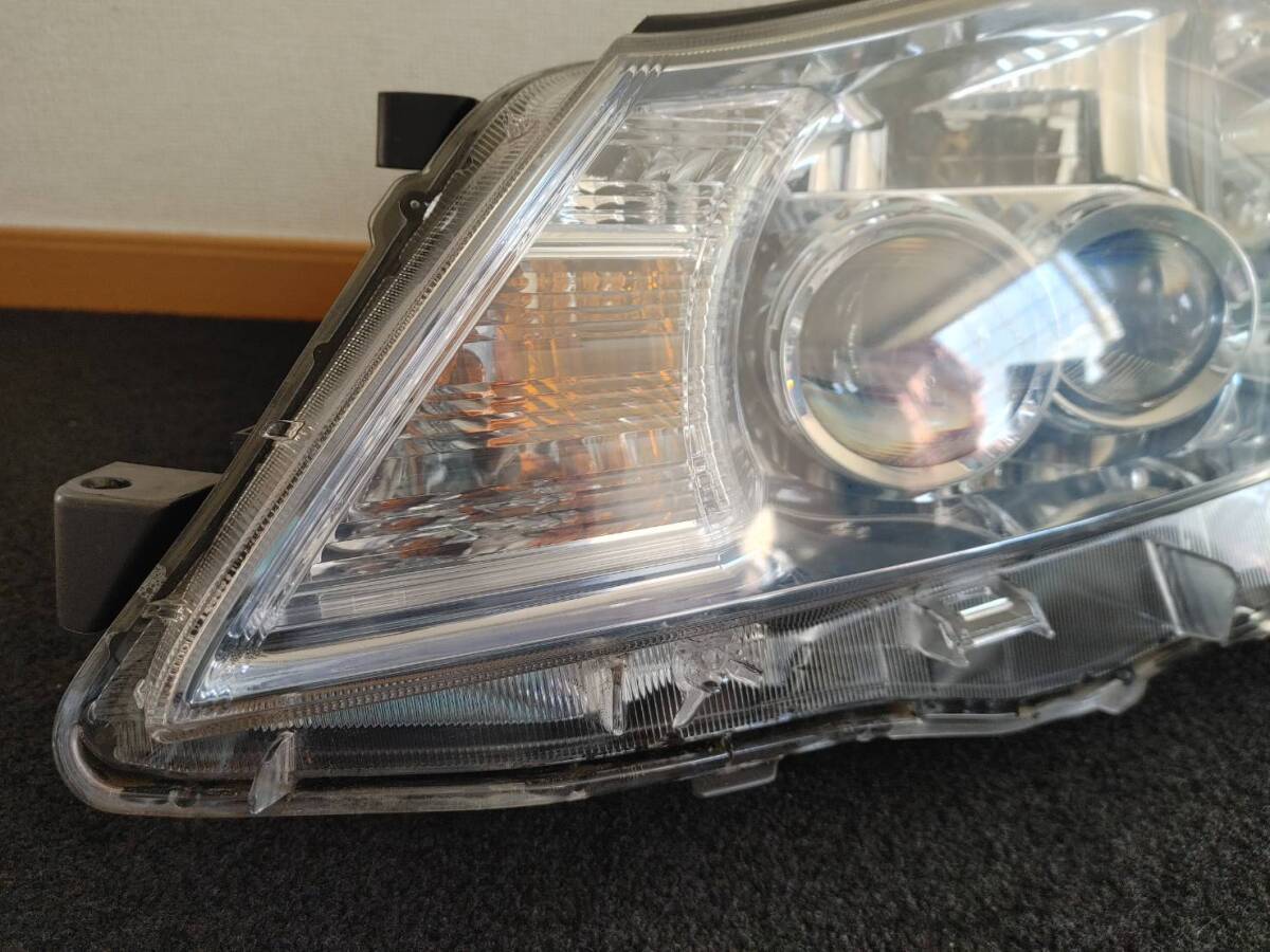 犀 AKZ10 右寄り ヘッドライト 左右セットヘッドシュートライト LED 75