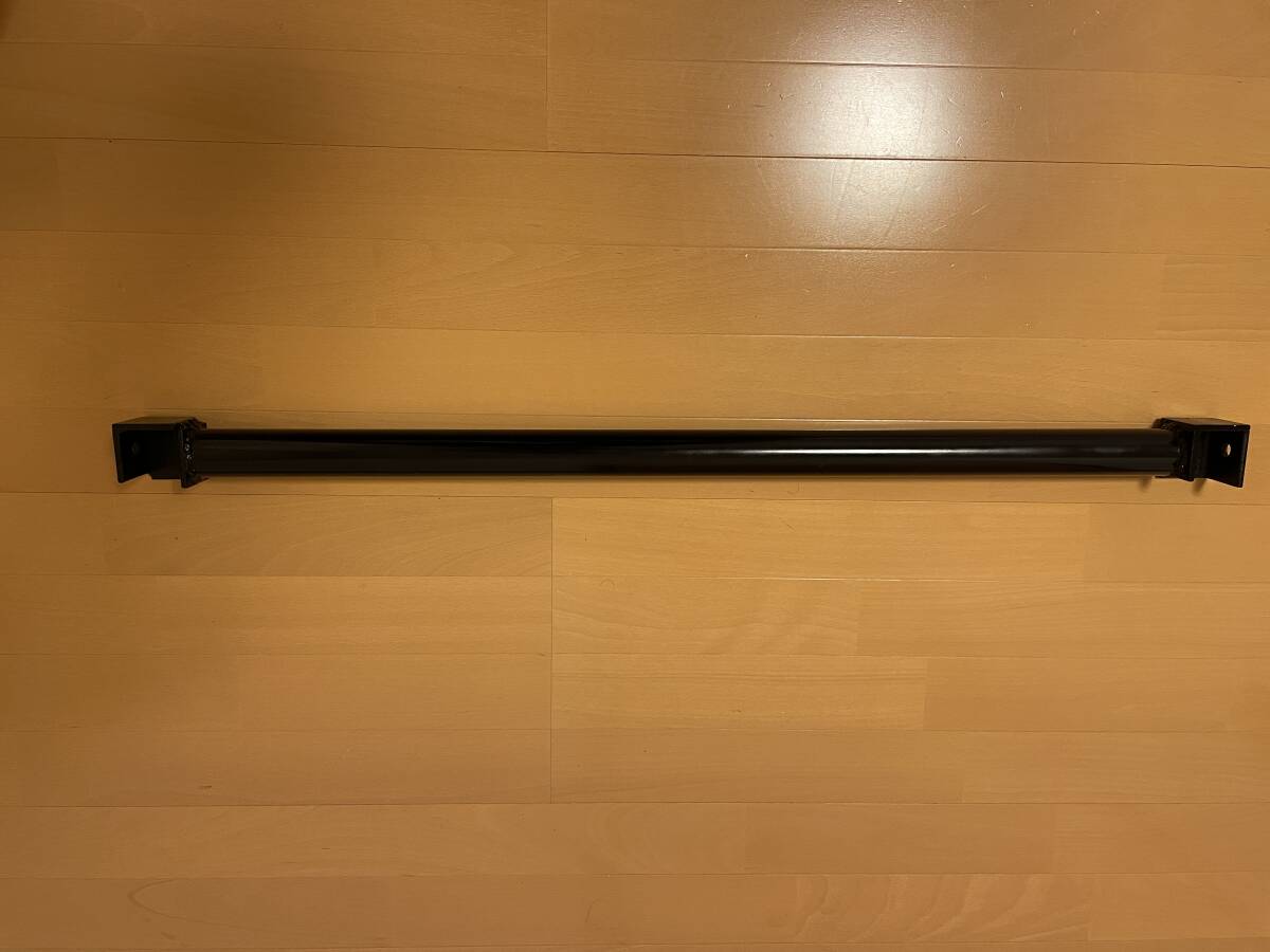 ワンオフ　アウディTT(8N)リアタワーバー_1