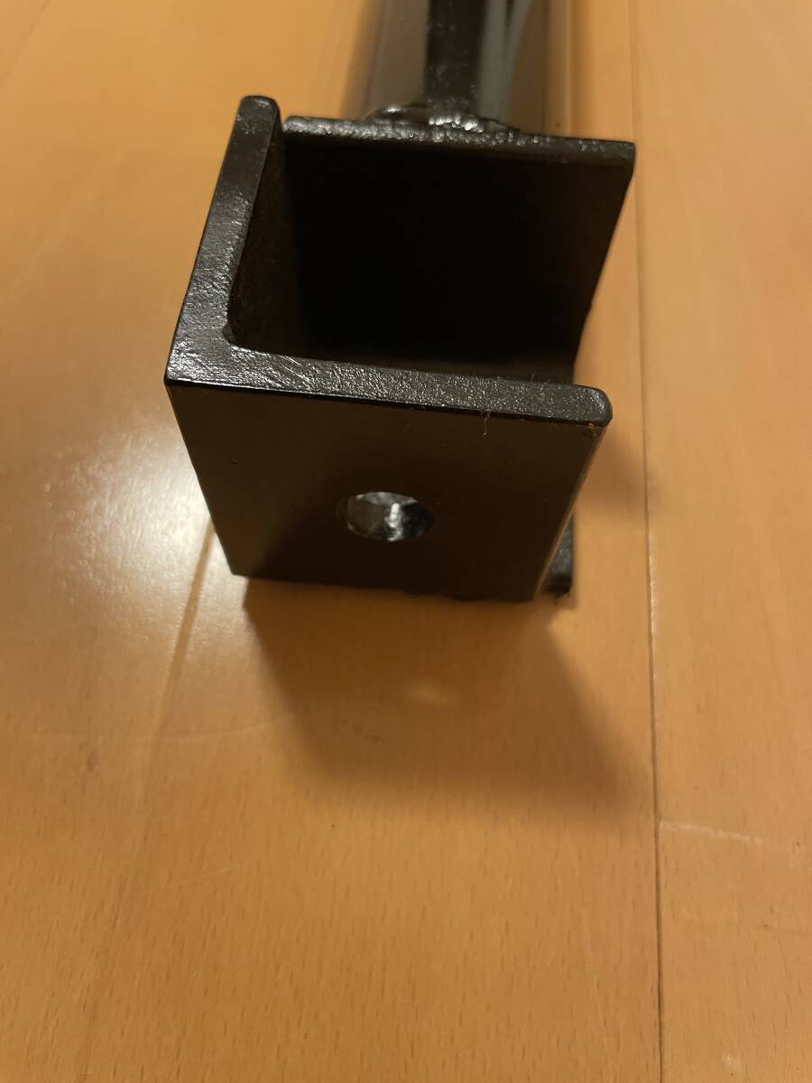 ワンオフ　アウディTT(8N)リアタワーバー_2