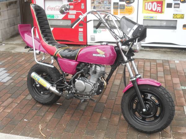 明石市発　エイプ　インジェクションカスタム　