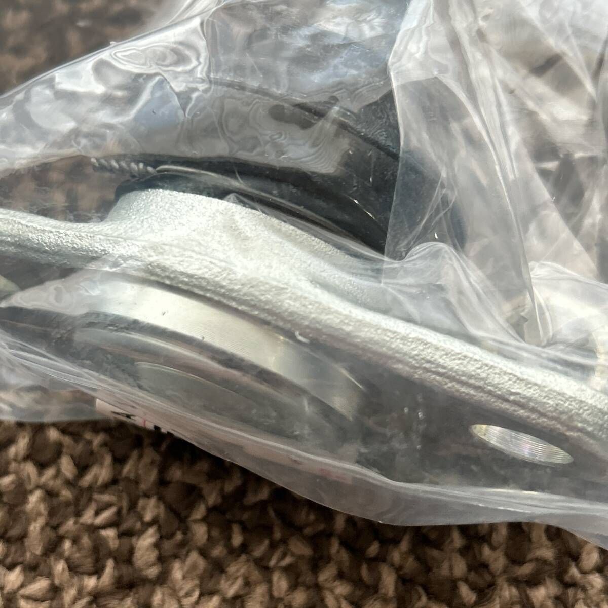トヨタ純正 未使用 MR2 リアロアボールジョイント 左右セット SW11 SW20 リア ロア ボールジョイント LH RH ２個セット MR2 トヨタ純正 未使用 923154｜純正中古パーツ市場の トヨタ(純正) のパーツレビュー