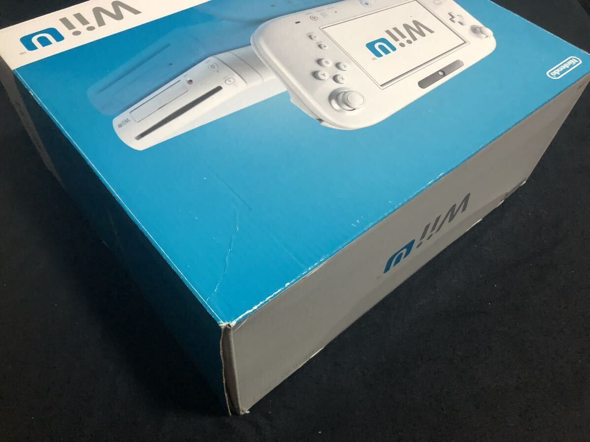 WiiU WiiU本体白+WiiUソフト+Wiiソフト+おまけ(Wii U本体)｜売買された