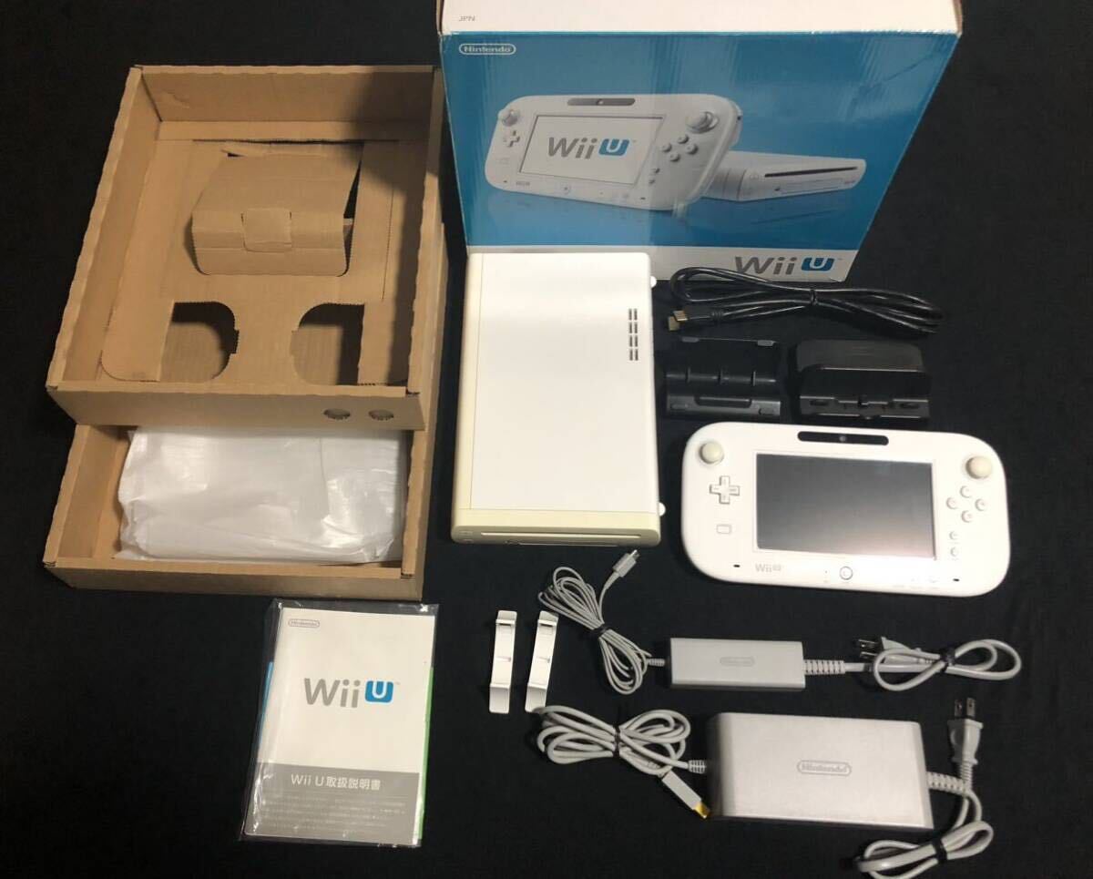WiiU WiiU本体白+WiiUソフト+Wiiソフト+おまけ(Wii U本体)｜売買された
