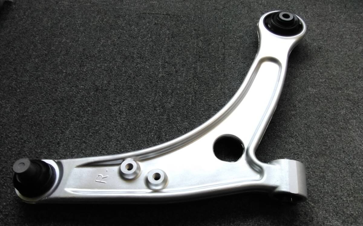 ランエボ9MR CT9A 美品フロントアーム ブーツ新品_4