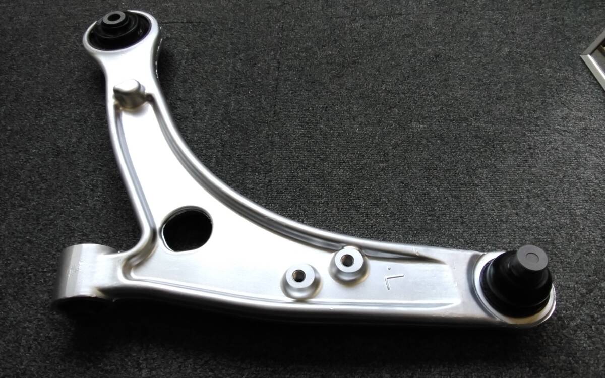 ランエボ9MR CT9A 美品フロントアーム ブーツ新品_5