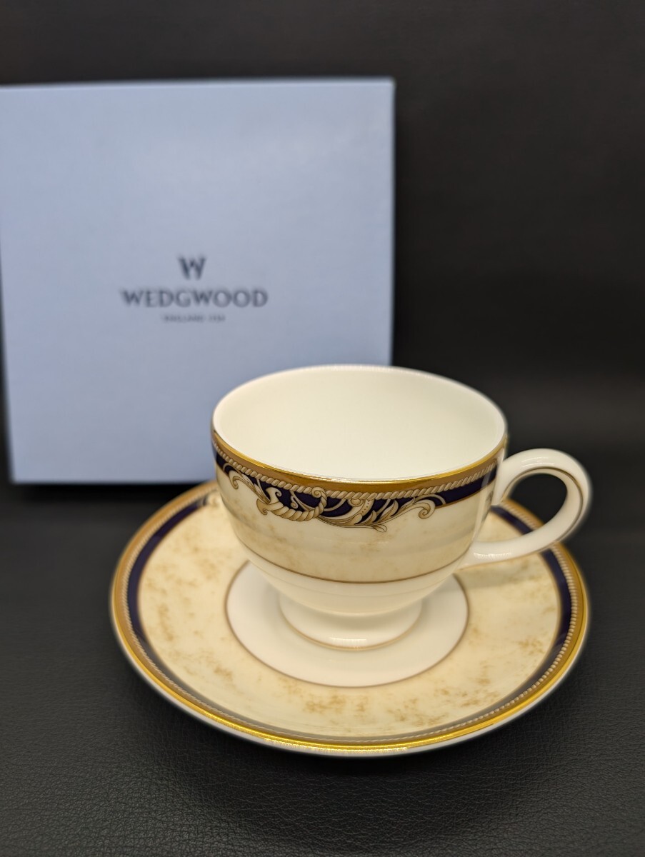「英国王室御用達」 コーヌコピア 廃盤 廃盤 ！未使用 美品【WEDGWOOD BONE CHINA コーヌコピア 金彩 カップ