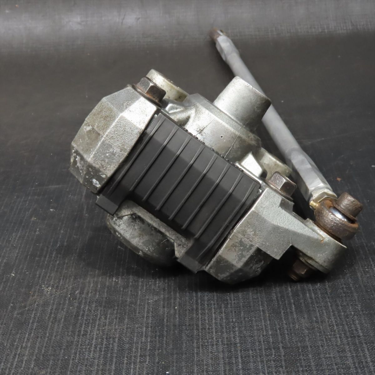 カワサキ ゼファー400 ZR400C リアブレーキキャリパー ZXR400流用品