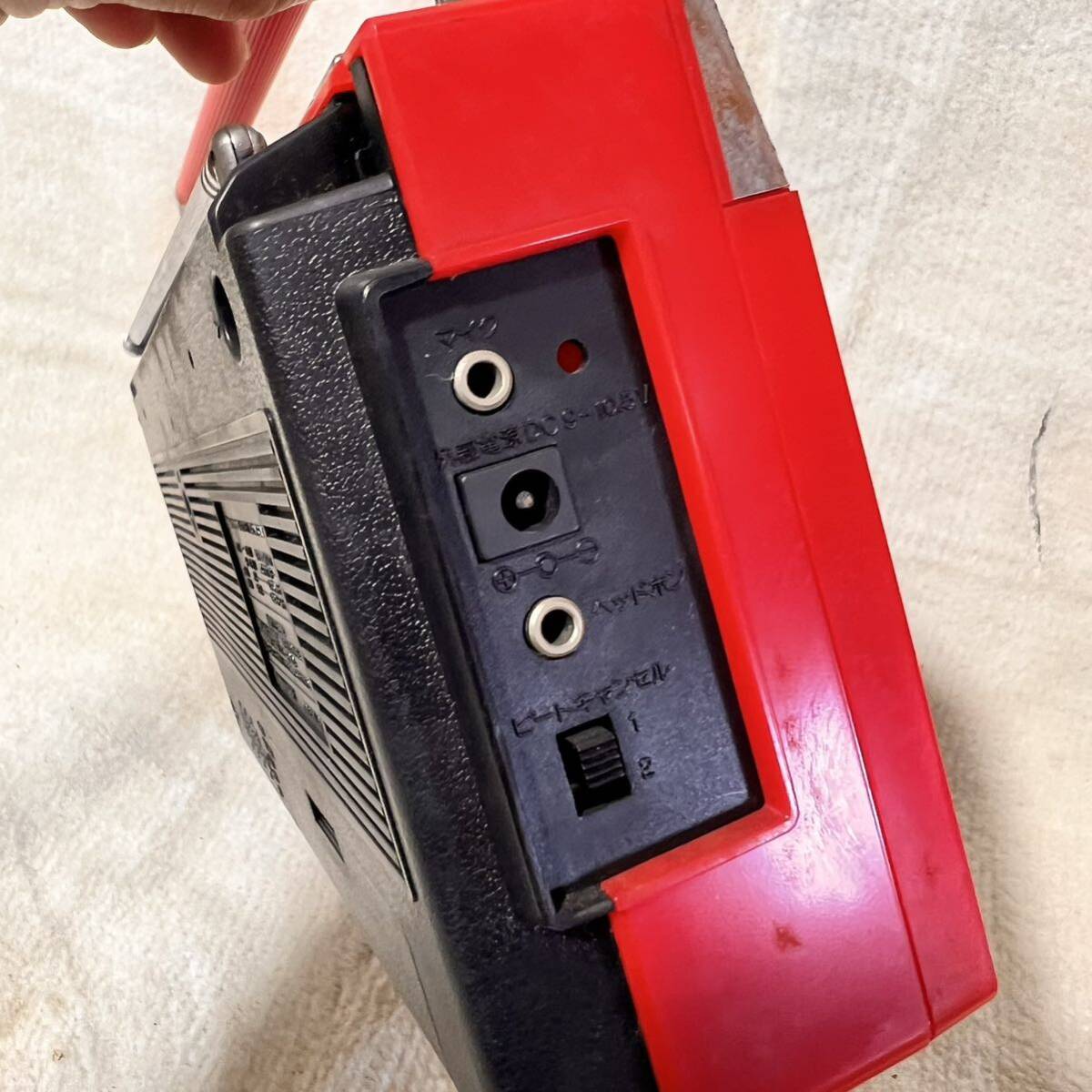 C1307 昭和レトロ SANYO サンヨー ラジカセ MR-A115 コード無し 赤