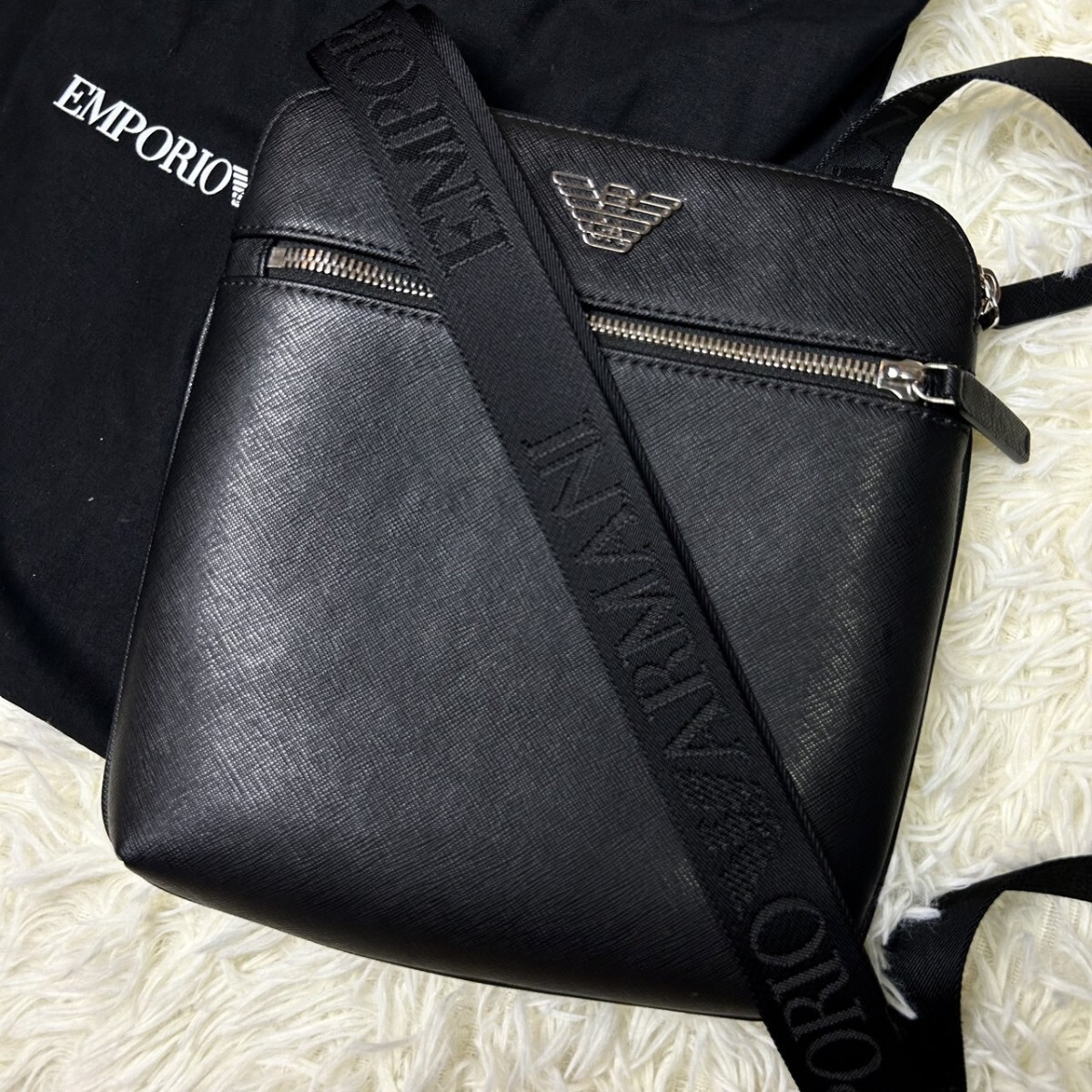 希少】 EMPORIO ARMANI エンポリオ アルマーニ サフィアーノ レザー 本 