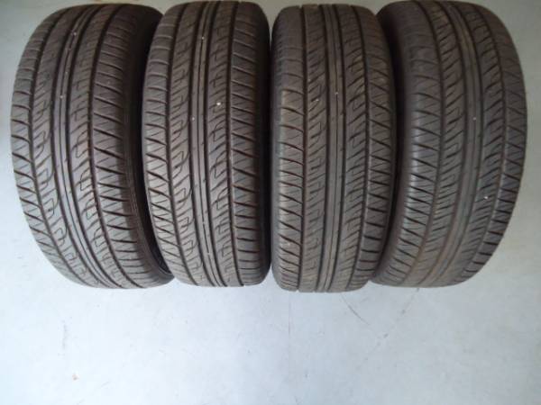 ２３５／５５Ｒ１９　ダンロップ　グラントレック　ＰＴ２　４本