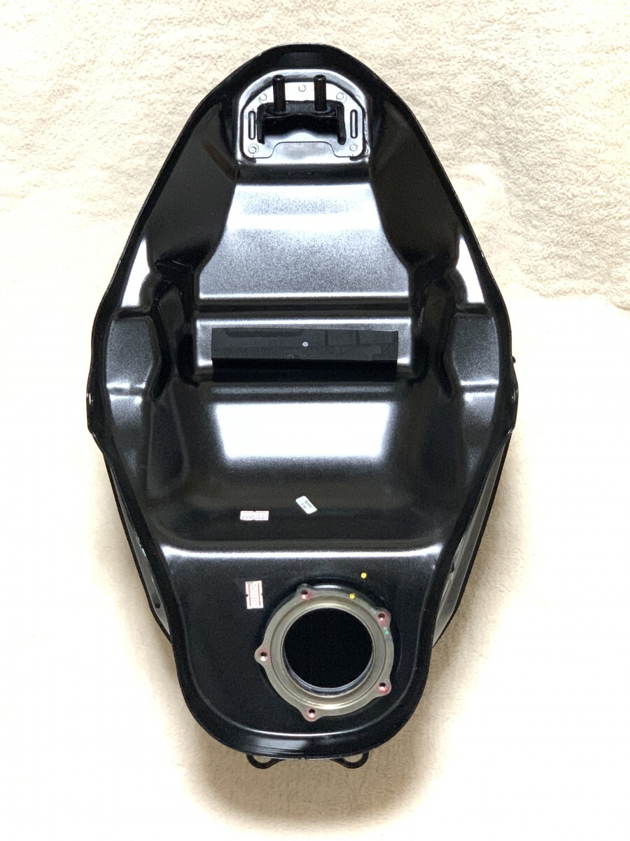 最安値,新作登場 KAWASAKI(カワサキ) 純正 51091-5265-660 フューエルタンク 良品 ニンジャ Ninja ZX-25R '21~'22 ブラック 燃料 ガソリンタンク
