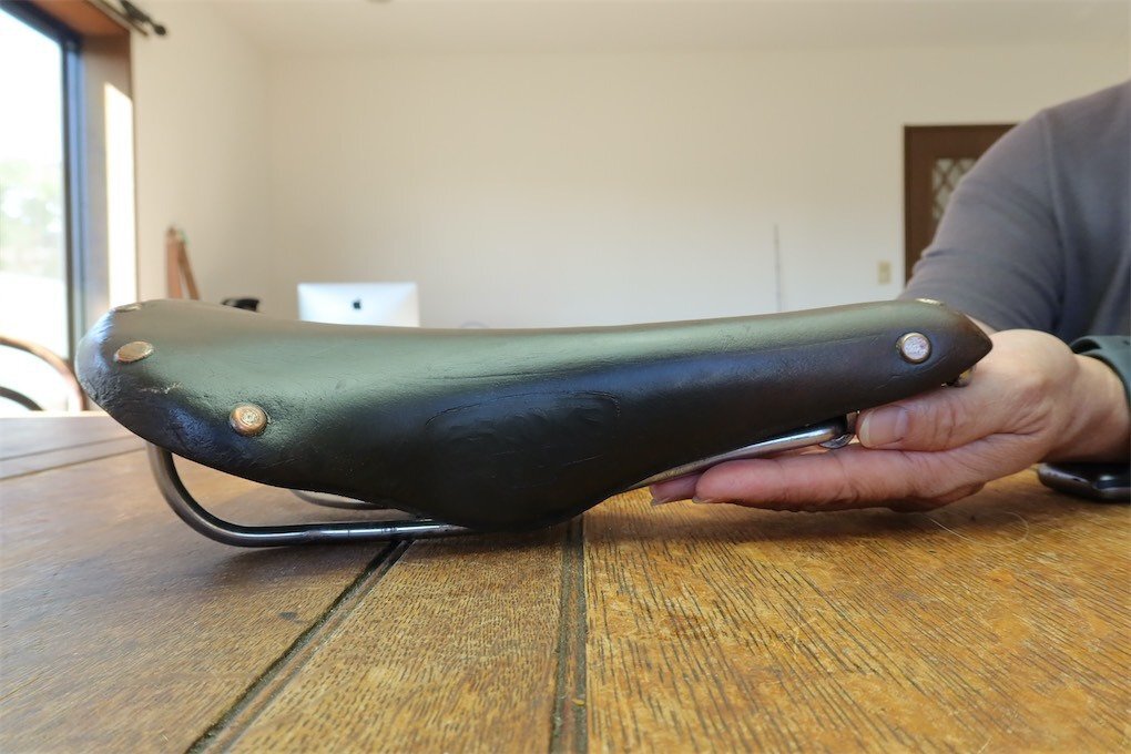 Selle Vélo Vintage Brooks B17 – Modèle Années 1950, Avec Pièces Cyclo Anciennes