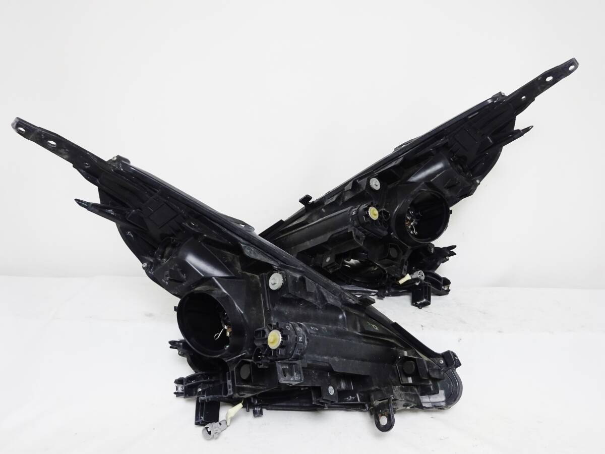 フェアレディZ Z34 磨クリーニング済 群馬県 バージョンST 美品 磨クリーニング済 フェアレディZ Z34 純正 ヘッドライト ヘッドランプ 左右 KOITO 100-63055 HCR-627 ステー欠損無 右 左 ①