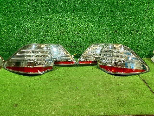 クラウン　テールランプ　左右　ICHIKOH 30-348　30-353 A管理76782 H21 クラウン ハイブリッド GS204 】☆左右 テールランプ