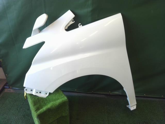 ヴェルファイア DBA-AGH30W 左フェンダー 左F 070 53802-58160 ヴェル