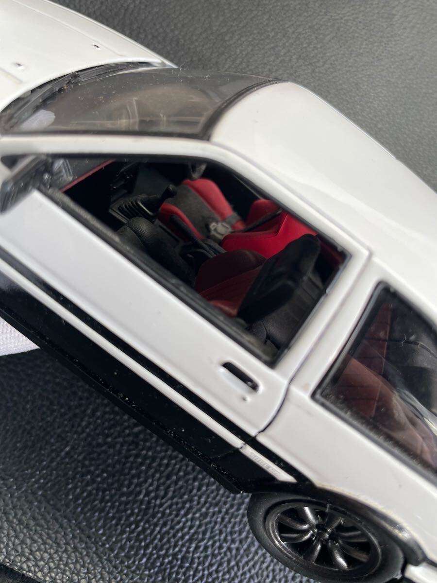 頭文字D 藤原とうふ店 AE86 スプリンター トレノ ボンネット 中古品