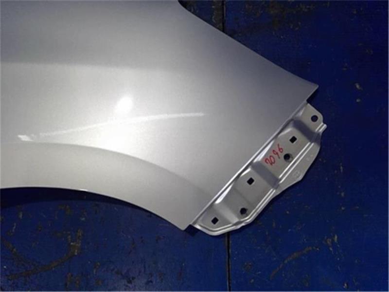 トヨタ 純正 ノア 《 ZRR80G 》 右フェンダー P60403-24019935 トヨタ 純正 ノア 87910-28B60 右サイドミラー 52119-28G70