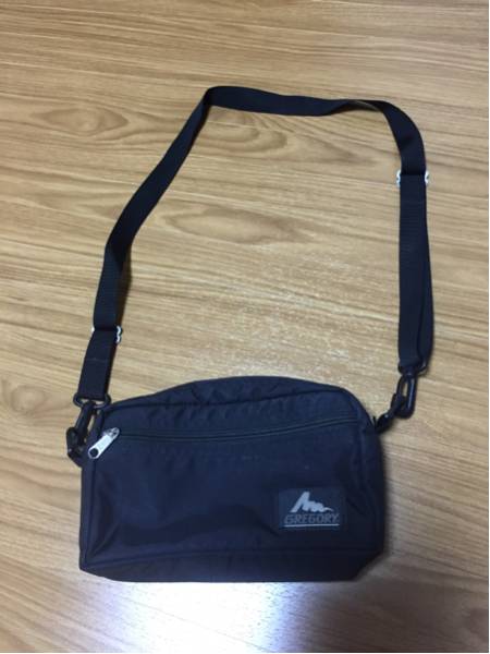 グレコリー(GREGORY) ショルダーバッグ 中古 ブラック Mサイズ