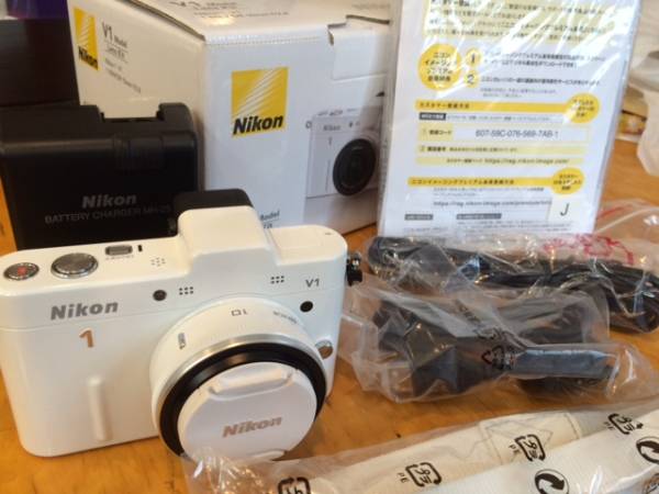 中古美品】Nikon ニコン 一眼レフカメラ D5300 ダブルズームレンズ