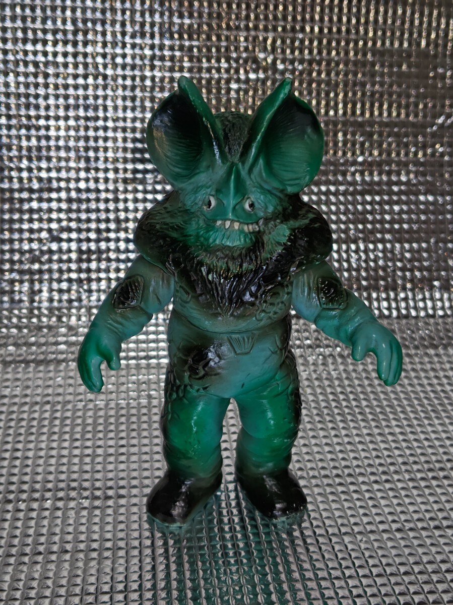 イカルス星人、ポピーキングザウルスシリーズ、ウルトラセブン、ポピー
