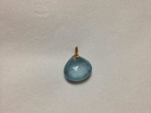 マリーエレーヌ スモーキーアクアマリン トップ アクアマリン 売買されたオークション情報 Yahooの商品情報をアーカイブ公開 オークファン Aucfan Com