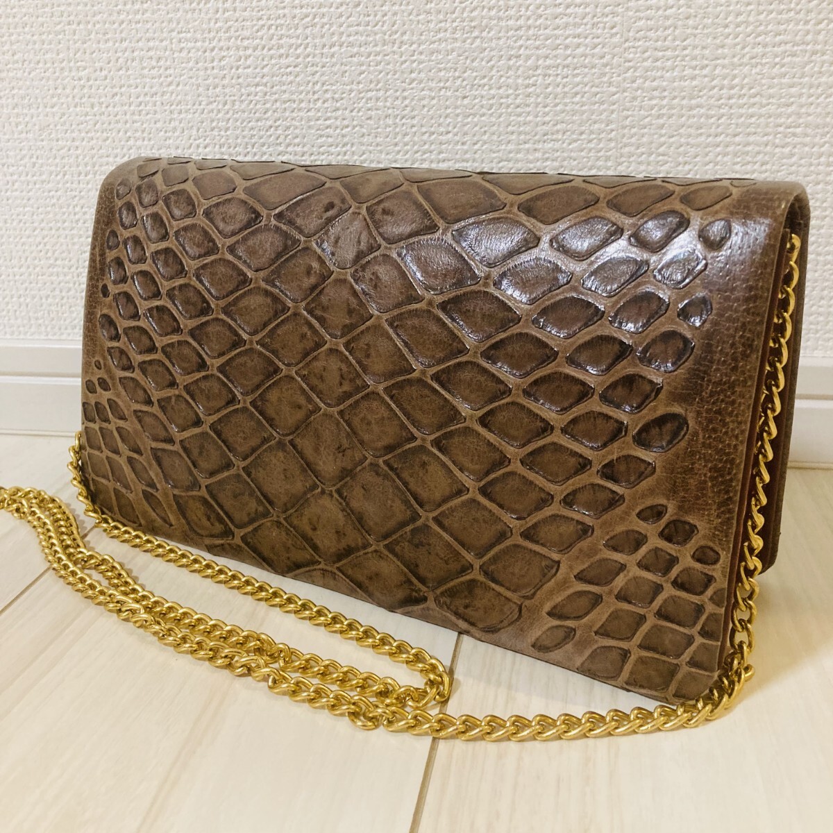 ★レア★ センザンコウ 穿山甲 アルマジロ チェーンショルダーバッグ チェーンバッグ ブラウン BR 茶色 幻のレザー GD金具