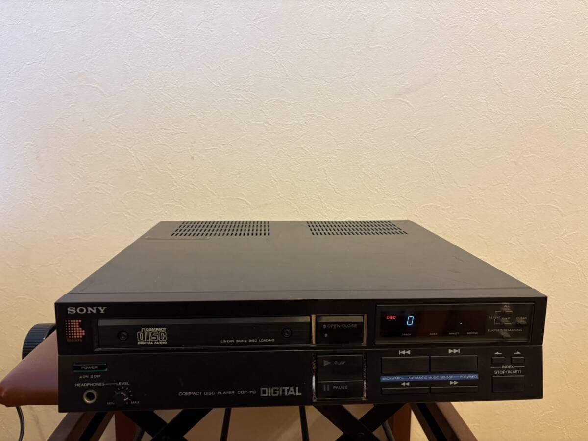 ジャンク品　オーディオ機器　CDプレーヤー　SONY　ソニー　CDP-11S 