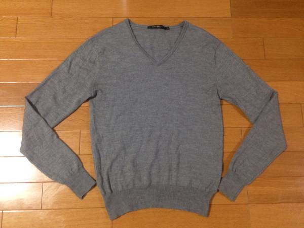 アーバンリサーチ 定番グレー色VネックハイゲージニットM 極美品