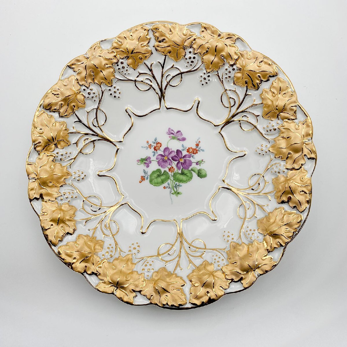 マイセン　フラワーレリーフ約18㎝ Meissen マイセン 二つ花 グランツゴールド 金彩 リーフ レリーフ