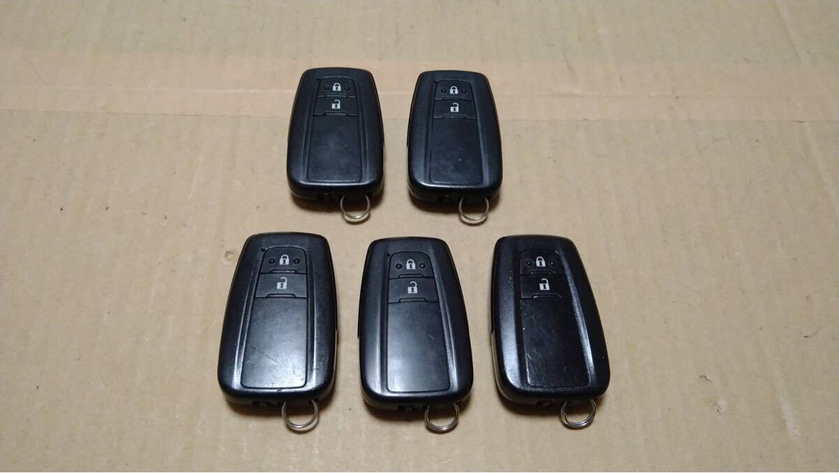 50 プリウス　純正　スマートキー　ZVW50 51 55 2個セット トヨタ プリウス スマートキー ZVW50 51 55 5個セット 純正品 【公式通販】