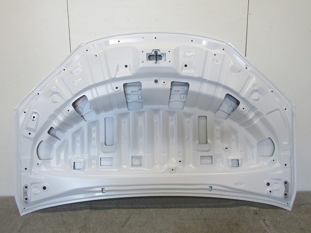 プリウス ZVW60/ZVW65 MXWH60/MXWH61/MXWH65 ボンネット ▼36436/95/か プリウス MXWH60 ZVW60 ☆プリウス ZVW60⁄ZVW65⁄MXWH60⁄MXWH61⁄MXWH65 素地