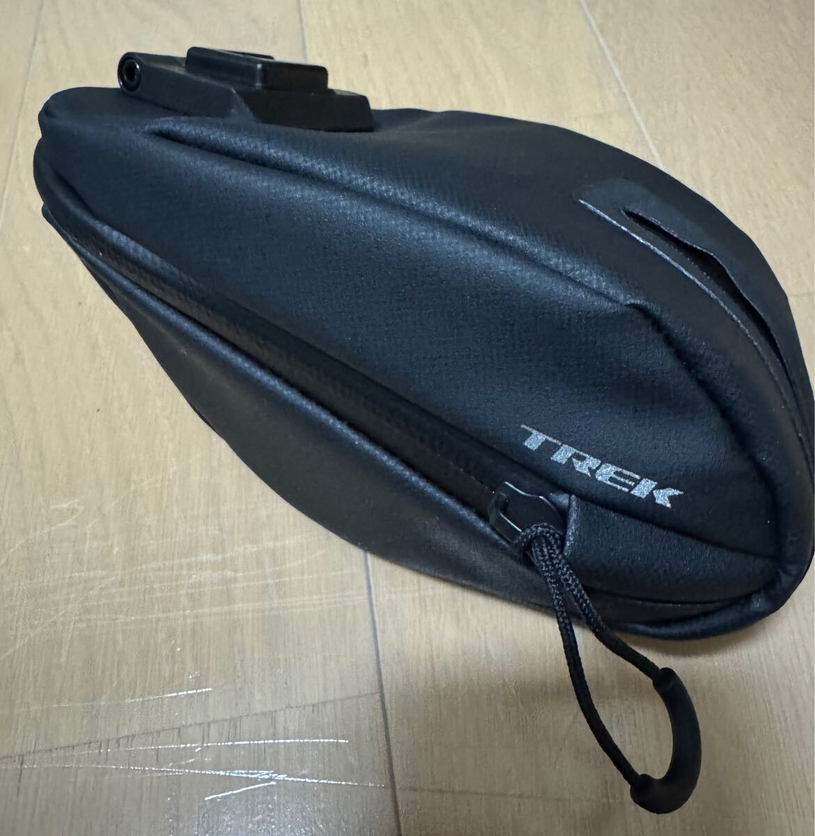 Trek Flare RT リアバイクライト　Trek Blendrサドルバッグ L 取り付けマウント付_2