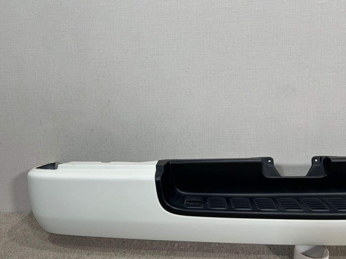 200系 ハイエース レジアスエース 標準 純正 リアバンパー (058