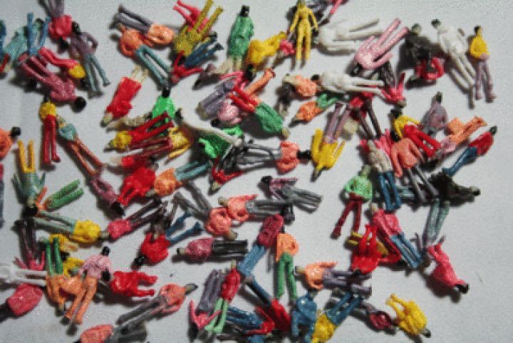 ★送料無料 新品 Nゲージ 人形 １００体 人物 人間フィギュア 塗装人 鉄道模型・ジオラマ・建築模型・電車模型に 8-11mm スケール1:150_2