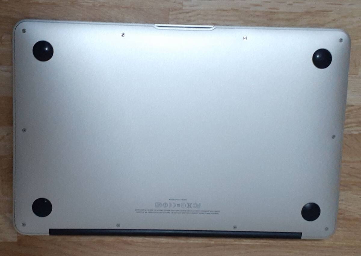 MacBook Air 2011 11インチ A1370 MC968J⁄A Apple Macbook Air 11