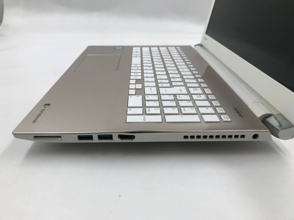 TOSHIBA/ノート/第7世代Core i7/メモリ4GB/WEBカメラ有/OS無/Intel