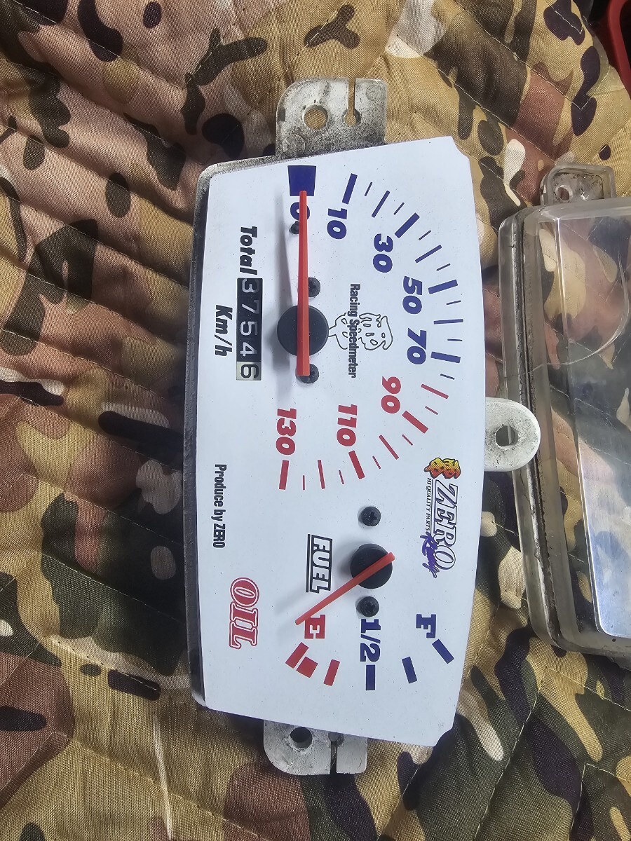 x*x様 ZERO 130キロメーター 3KJ 3YK 4LV ZERO 130キロメーター 3KJ 3YK 4LV 【公式通販】