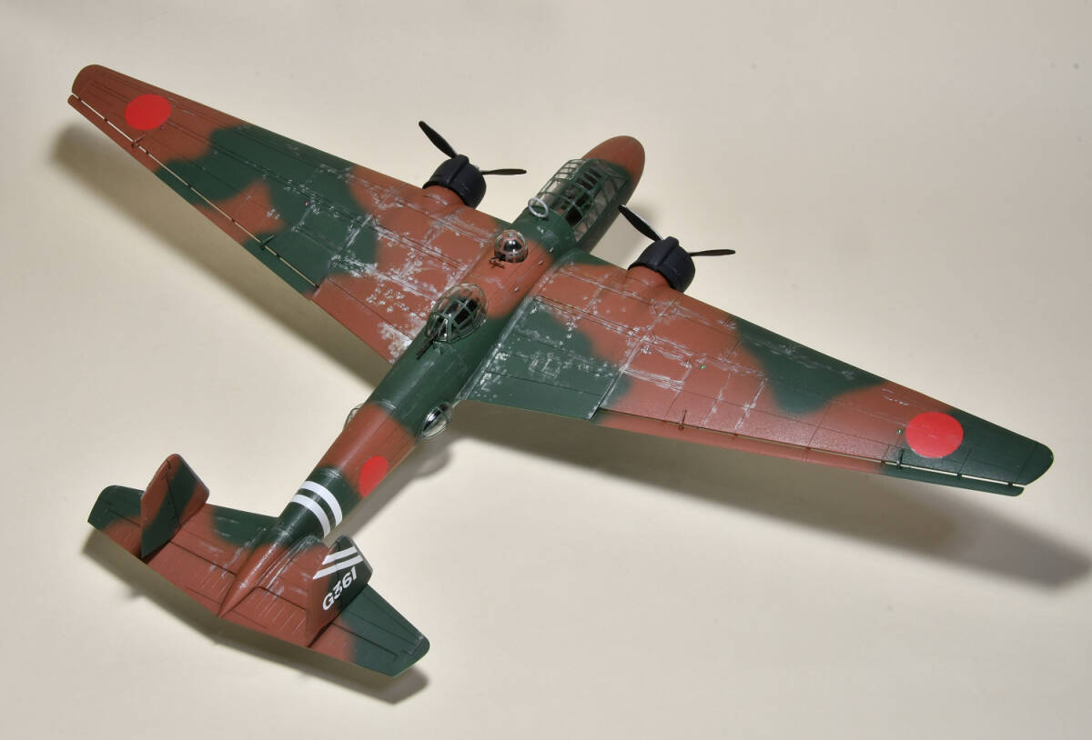 プラモデル完成品★日本海軍９６式陸上攻撃機２２型、雷装★ハセガワ１／７２_2