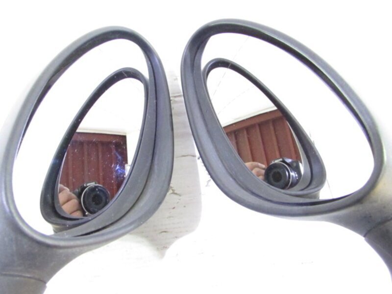 ドゥカティ ST4S 大人気!! 純正 ミラー 左右SET レンズ割れ無し 検※ ST3 ST4 748S ST2 851 848 SS1000 S4R 149H62_6