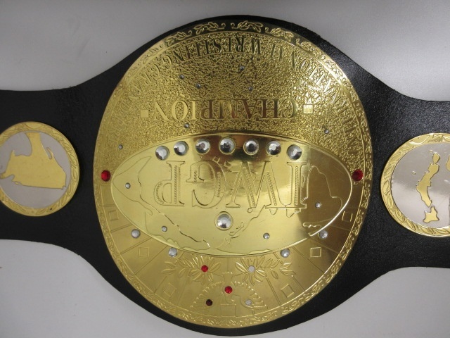 現状品】 初代 IWGP ヘビー級 チャンピオンベルト レプリカ 海外版