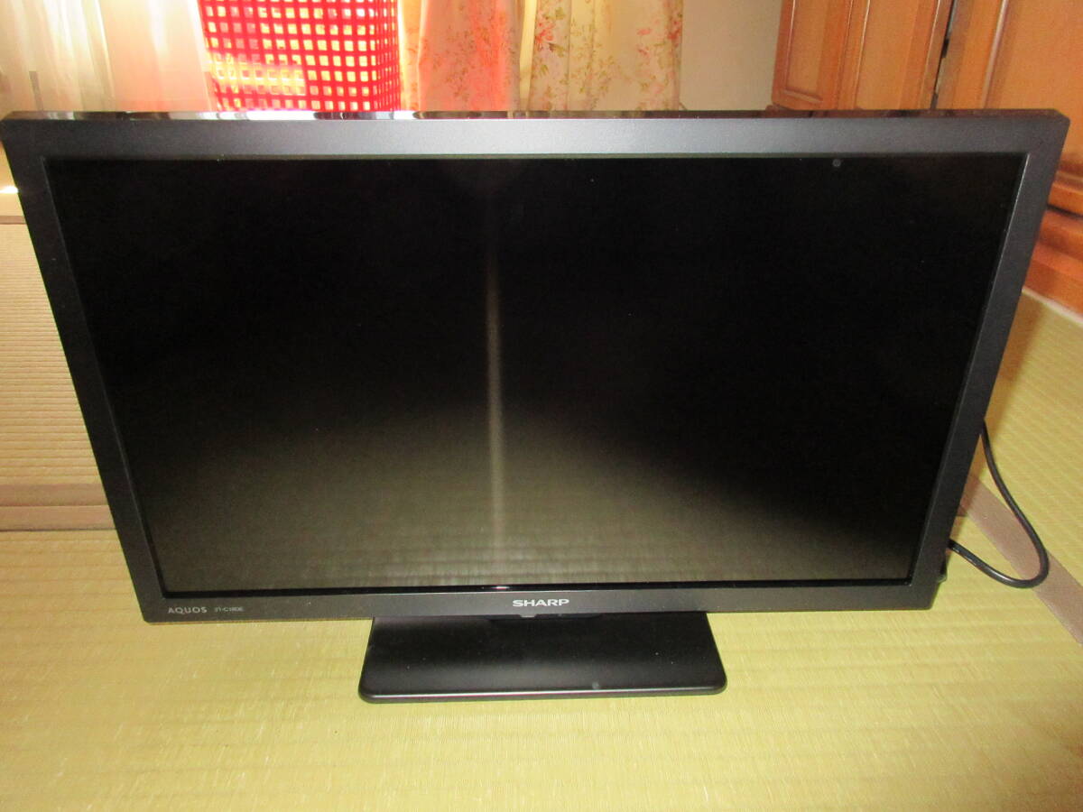 ほぼ新品 SHARP19型カラーテレビ 2T C19DE-B シャープ 2T 19V型